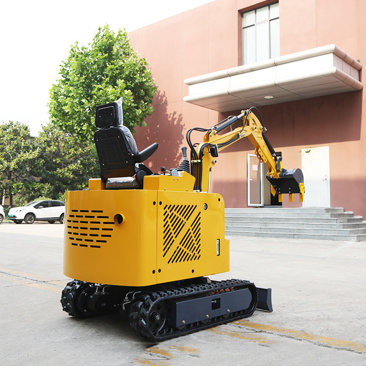 Digging Trenches Small Digger 1.8 Ton Crawler Towable Gasoline Micro Earth Moving Machinery Mini Excavator